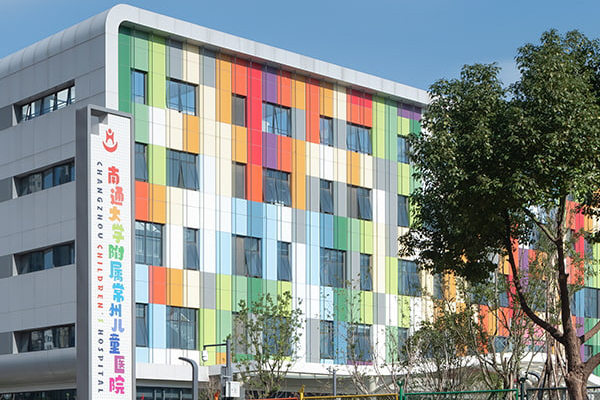 兒童友好 市兒童醫(yī)院新增全市首個恐龍主題輸液室